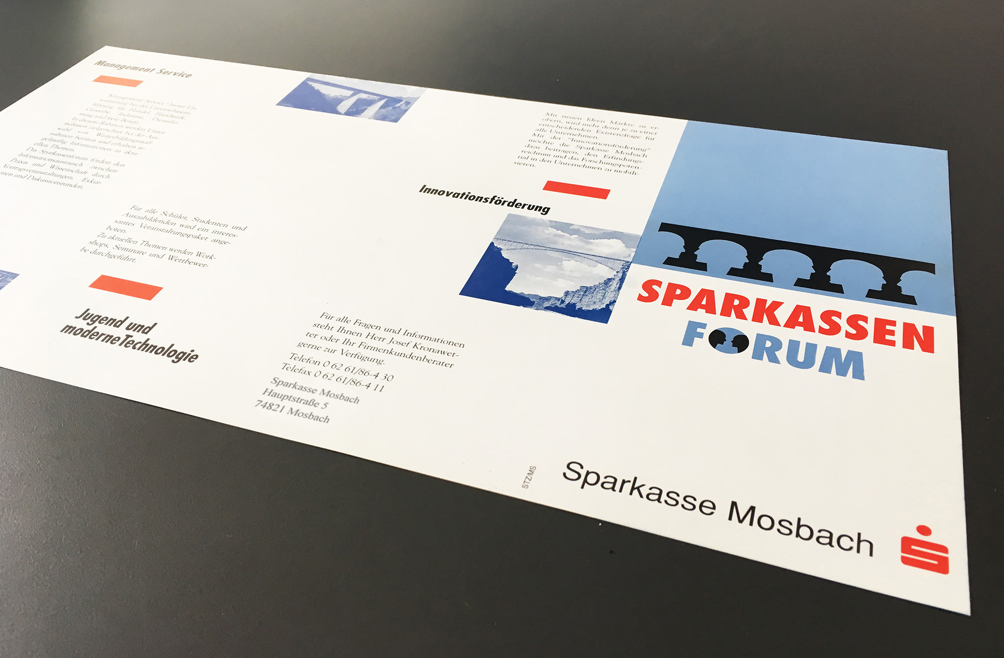 Sparkasse Mosbach Corporate Design aussen